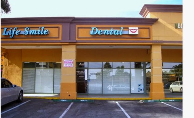 Photo of Life Smile Dental Center: Michael Seastrom DDS