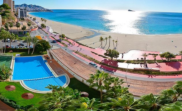 Foto de SONNEIL RENTALS - Apartamentos Turísticos en la Costa Mediterránea: Benidorm, Altea y Denia
