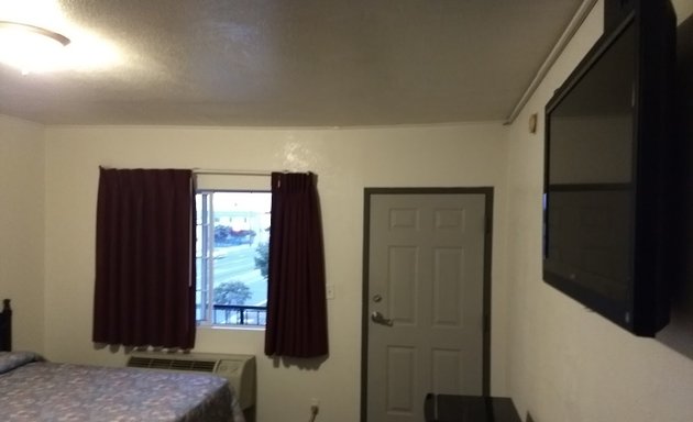 Photo of Islander Motel
