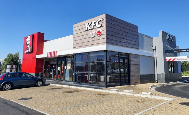 Photo of KFC Pinehurst Shopping Centre