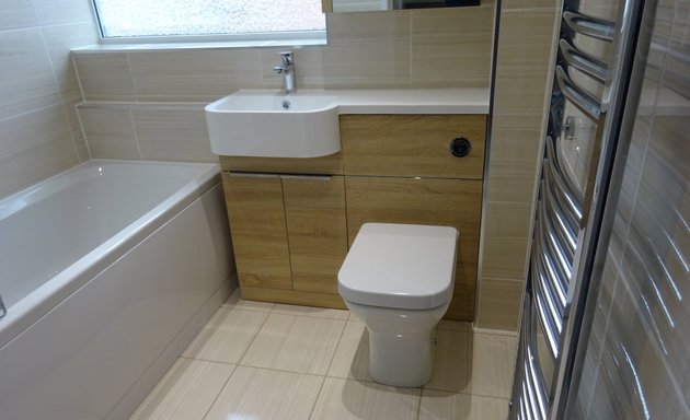 Photo of Bathroom Showroom Coventry - Earlsdon Bathrooms
