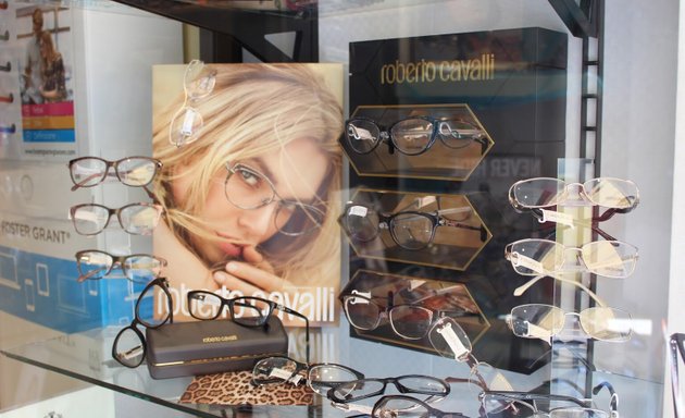 foto OTTICA BOTTINI Optometrista - Affida i tuoi occhi a mani esperte