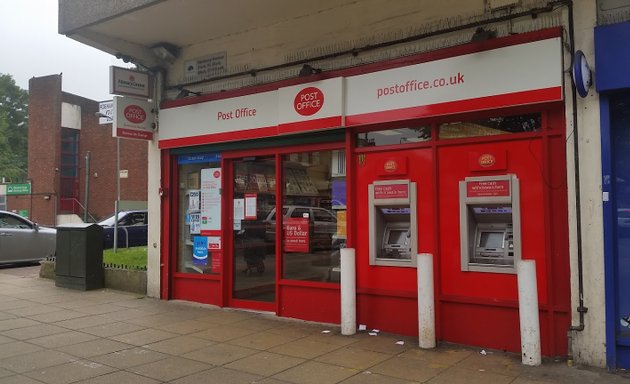 Photo of Danebury Avenue Post Office