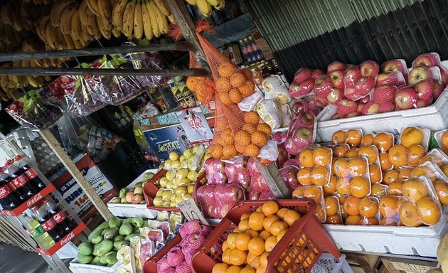 Photo of Fruit Stand Guiwan Hwy