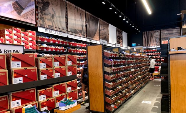 Photo of Vans Outlet