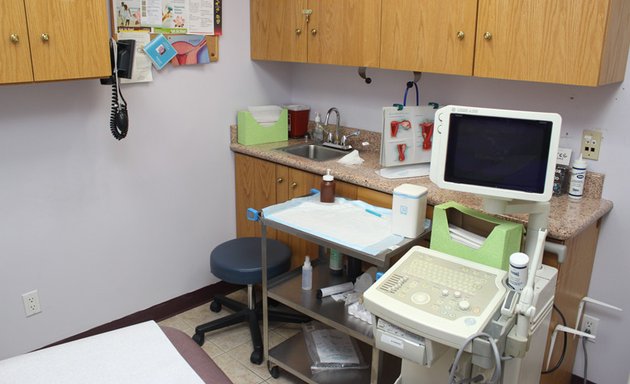 Photo of New Life Obstetrics and Gynecology (OBGYN) - Chinatown