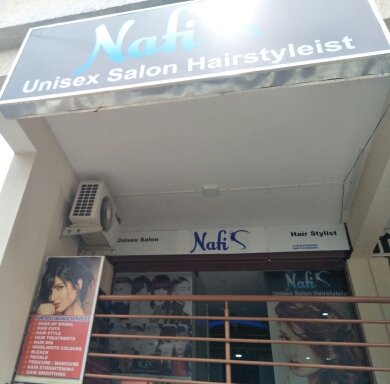 Photo of Nafis Unisex Salon heir stylist