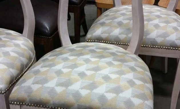 Photo of Baldwin's Ottawa Upholstery