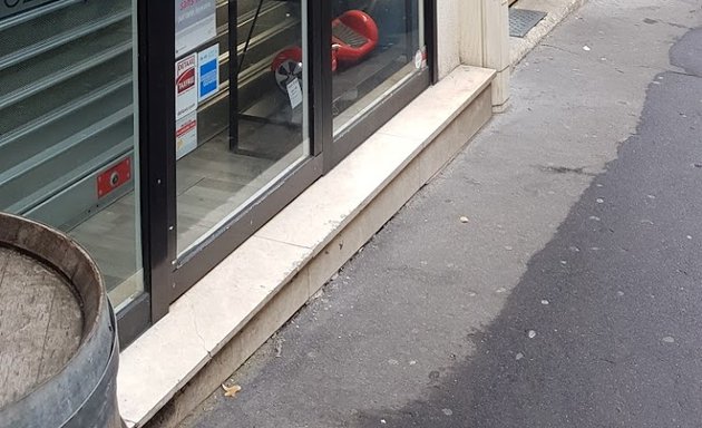 Photo de Weebot service center Boulogne : Ventes et réparation de mobilité électrique - Trottinette électrique, Vélo électrique