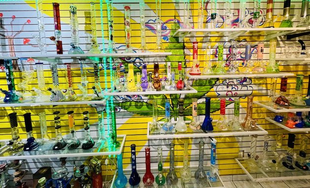 Photo of 420 Sunshine - Vape & Bongs - Head Shop