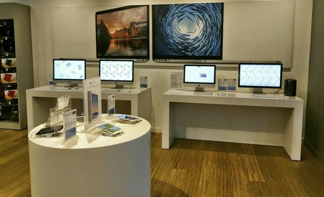 Photo of iStore - Apple Strand