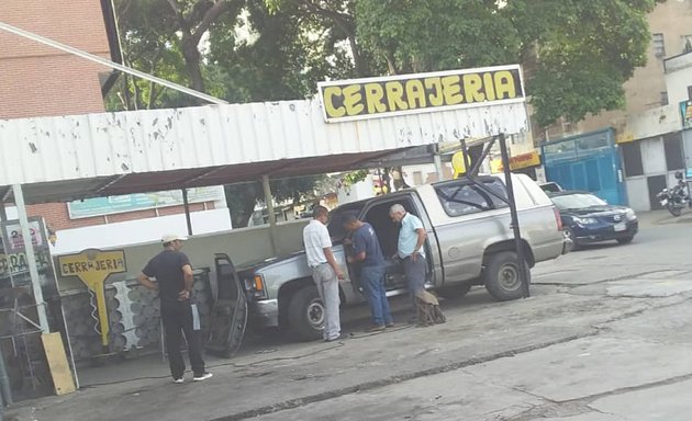 Foto de Autocerrajeria MyD