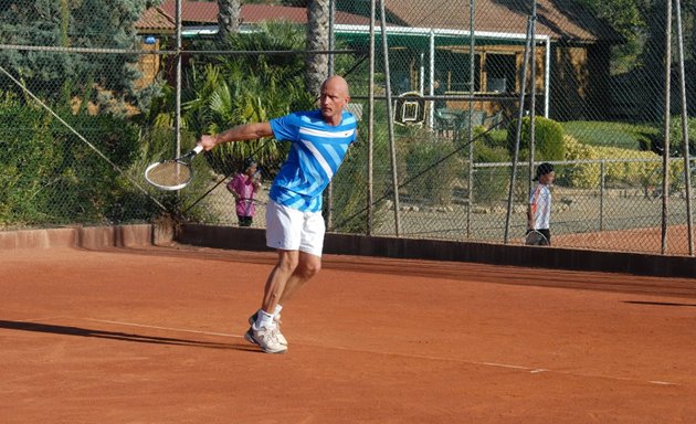 Foto von Tennislehrer 🎾 Daniel Hubschmid