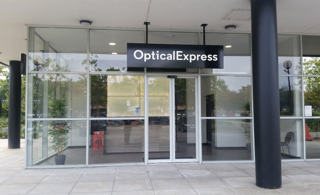 Photo of Optical Express Laser Eye Surgery, Cataract Surgery, Lens Replacement Surgery, & Opticians: Milton Keynes