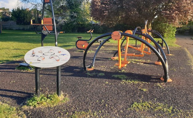 Photo of Shaftesbury Recreation Ground Outdoor Gym