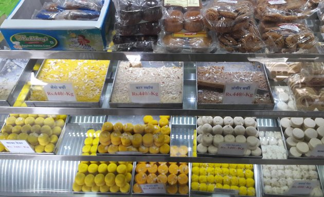 Photo of Om Mahadev Sweets & Farsan Mart