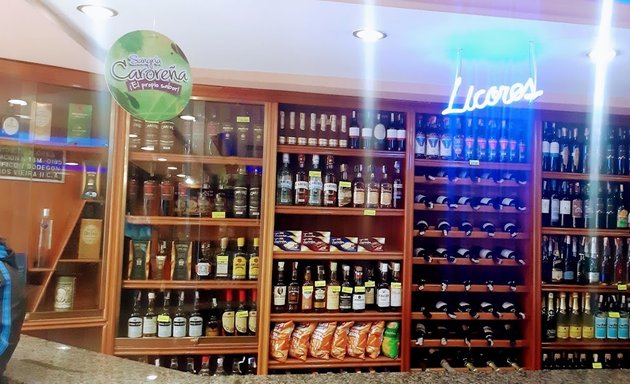 Foto de Frigorífico y Bodegón Hermanos Vieira II