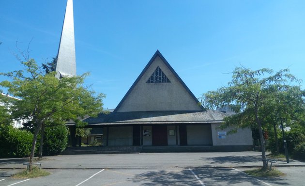 Photo de Église Saint-Jean-Marie-Vianney