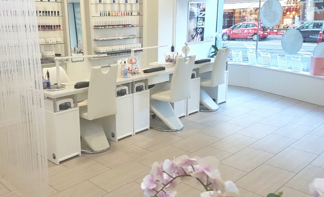 Foto von Lotus Nails - Nagelstudio Basel - Nail Salon Basel