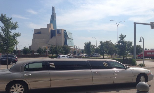 Photo of Rainbow Limousine Winnipeg