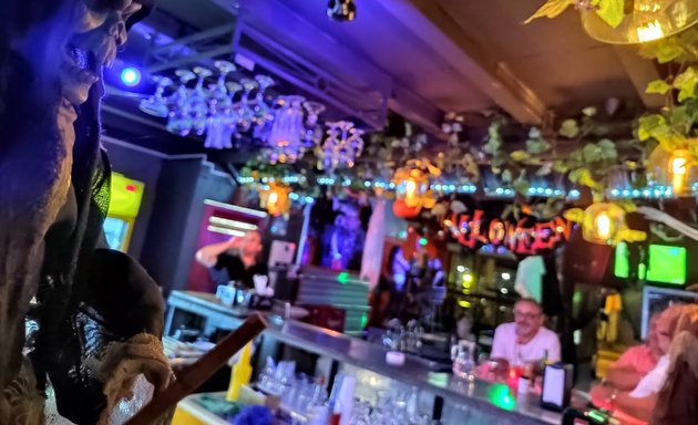 Foto de Azteca Restaurante Bar y Karaoke