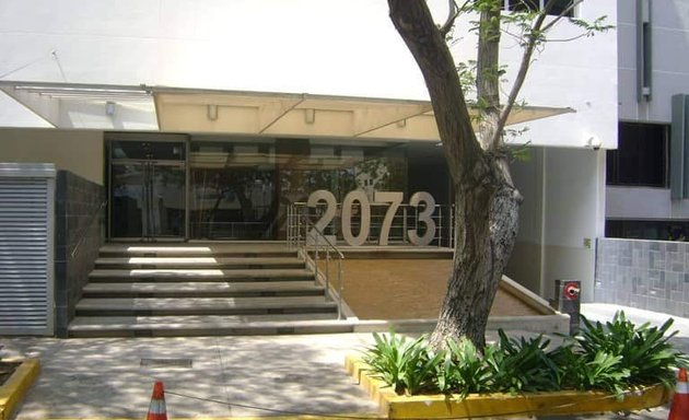 Foto de Torre de Oficinas 2073