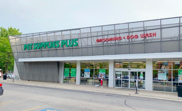 Photo of Pet Supplies Plus - N Lincoln