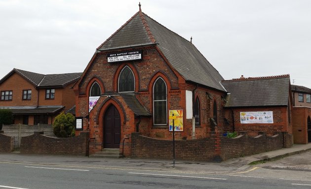 Photo of Bryn Baptist Church
