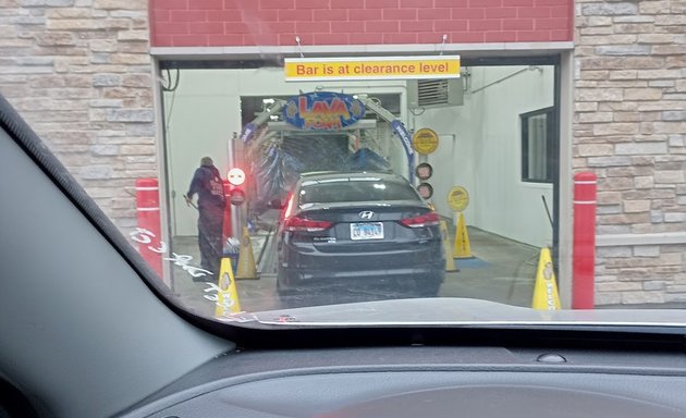 Photo of Buddy Bear Car Wash