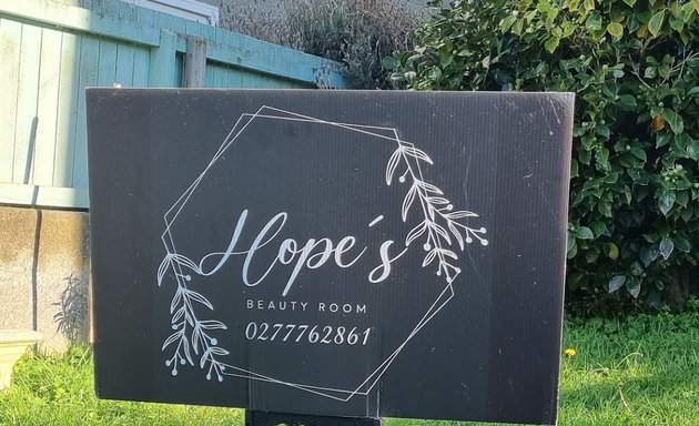 Photo of Hope's Beautyroom