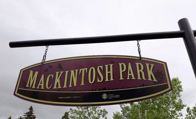 Photo of Mackintosh Park