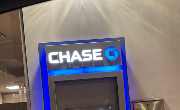 Photo of Chase Bank