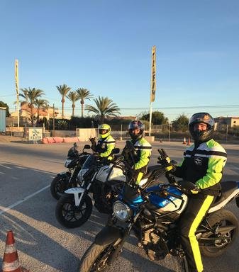 Foto de Autoescuelas y Formación Trafik Alicante Tómbola