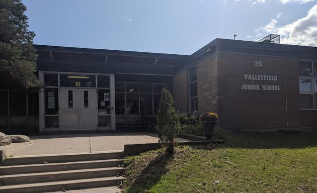 Photo of Valleyfield Junior School