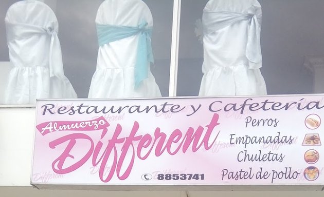 Foto de Different Restaurante Cafetería