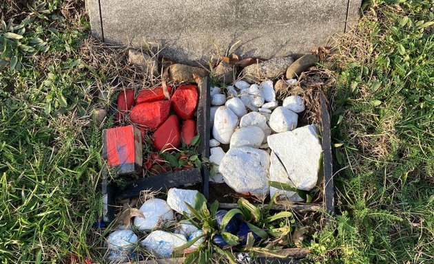 Photo of Piet Mondrian Gravesite