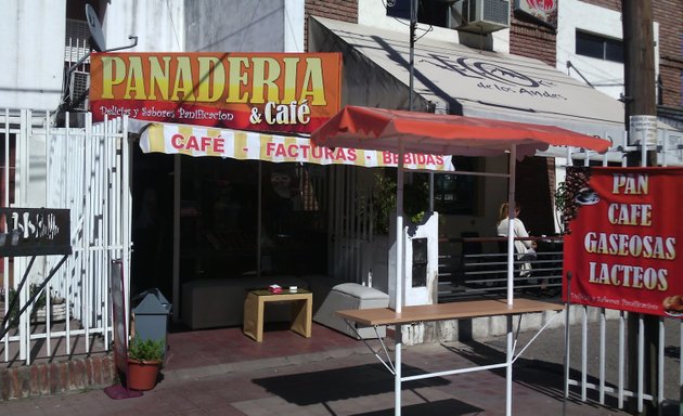 Foto de Panadería & Café