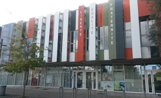 Photo de École Primaire Julien Gracq