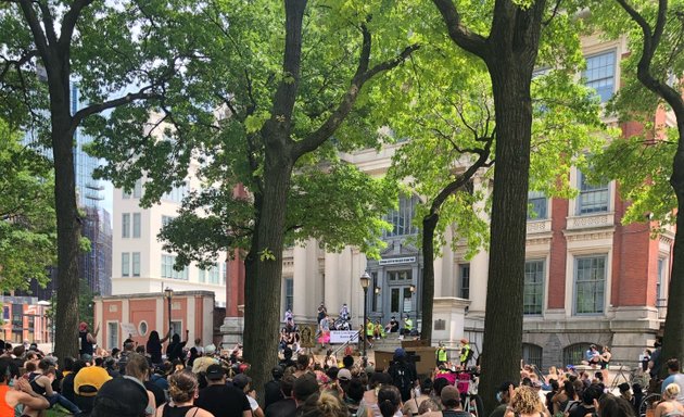 Photo of Court Square Park