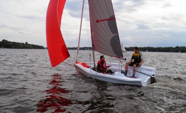 Foto von Segelschule Nautik Yachting