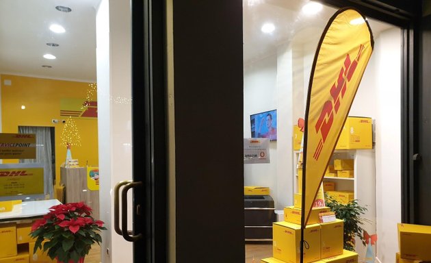 foto DHL Express Roma San Giovanni