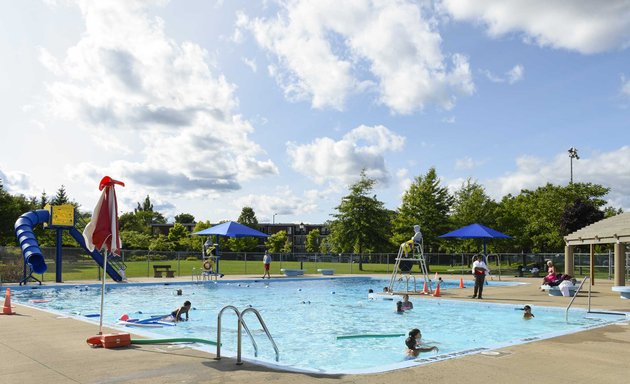 Photo of Piscine Saint-Benoit