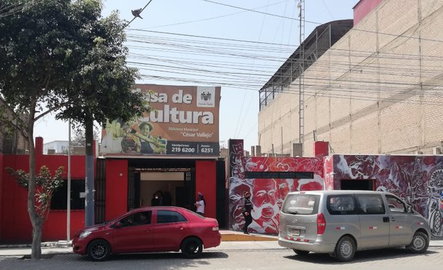 Foto de Casa de La Cultura Puente Piedra