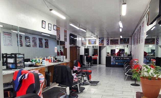 Photo of Eddies Barbershop