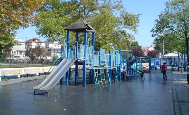 Photo of Sarsfield Playground