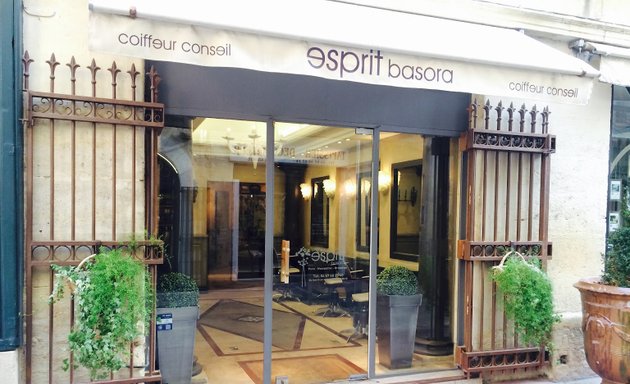 Photo de Esprit Basora Montpellier Coiffeur Conseil