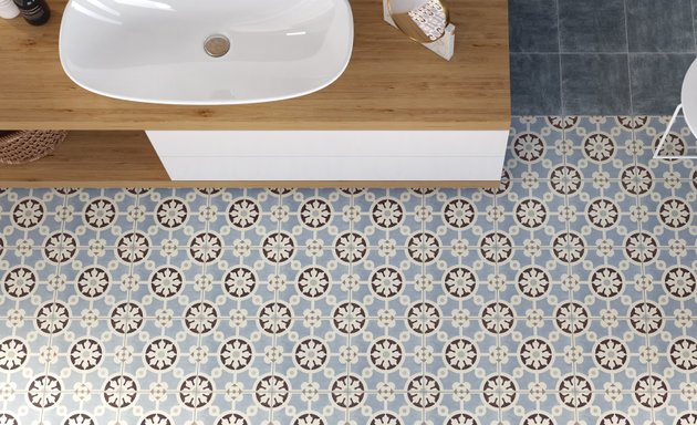 Photo of Everest Tile