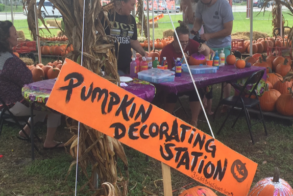 Photo of Mr. Jack O' Lanterns Pumpkins