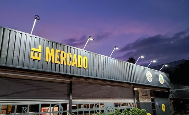 Foto de El Mercado Food Hall