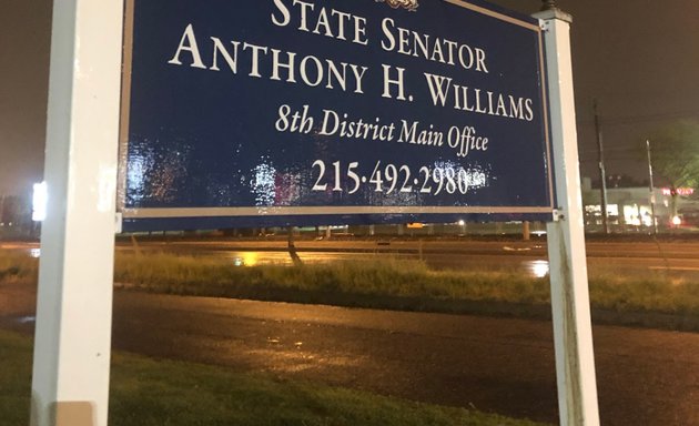 Photo of Anthony H. Williams, State Senator